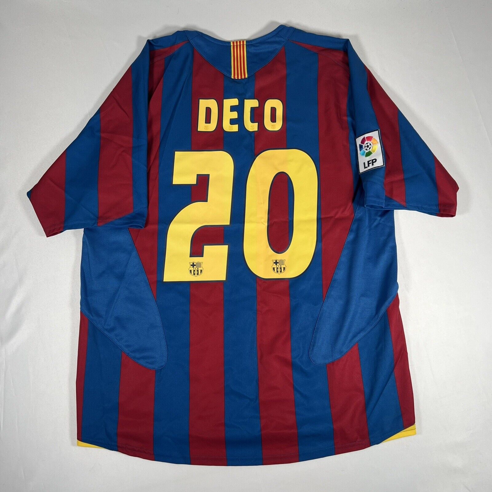 deco 22 barcelona 2005 2006 home football shirt large3