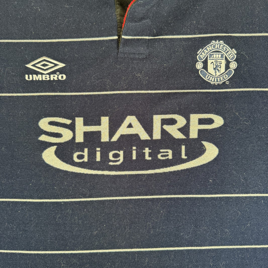 Manchester United 1999/2000 Away Football Shirt  XL