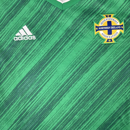 Northern Ireland 2020/2021/2022 Home Football Shirt Men’s Medium - Football Shirt Kingdom