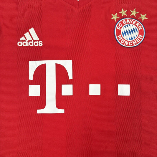 Bayern Munich 2020/2021 Home Football Shirt   Small - Football Shirt Kingdom