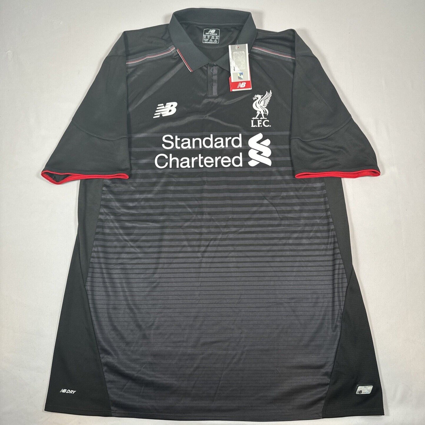 Liverpool 2015/2016 Third Football Shirt  BNWT XXL 2XL