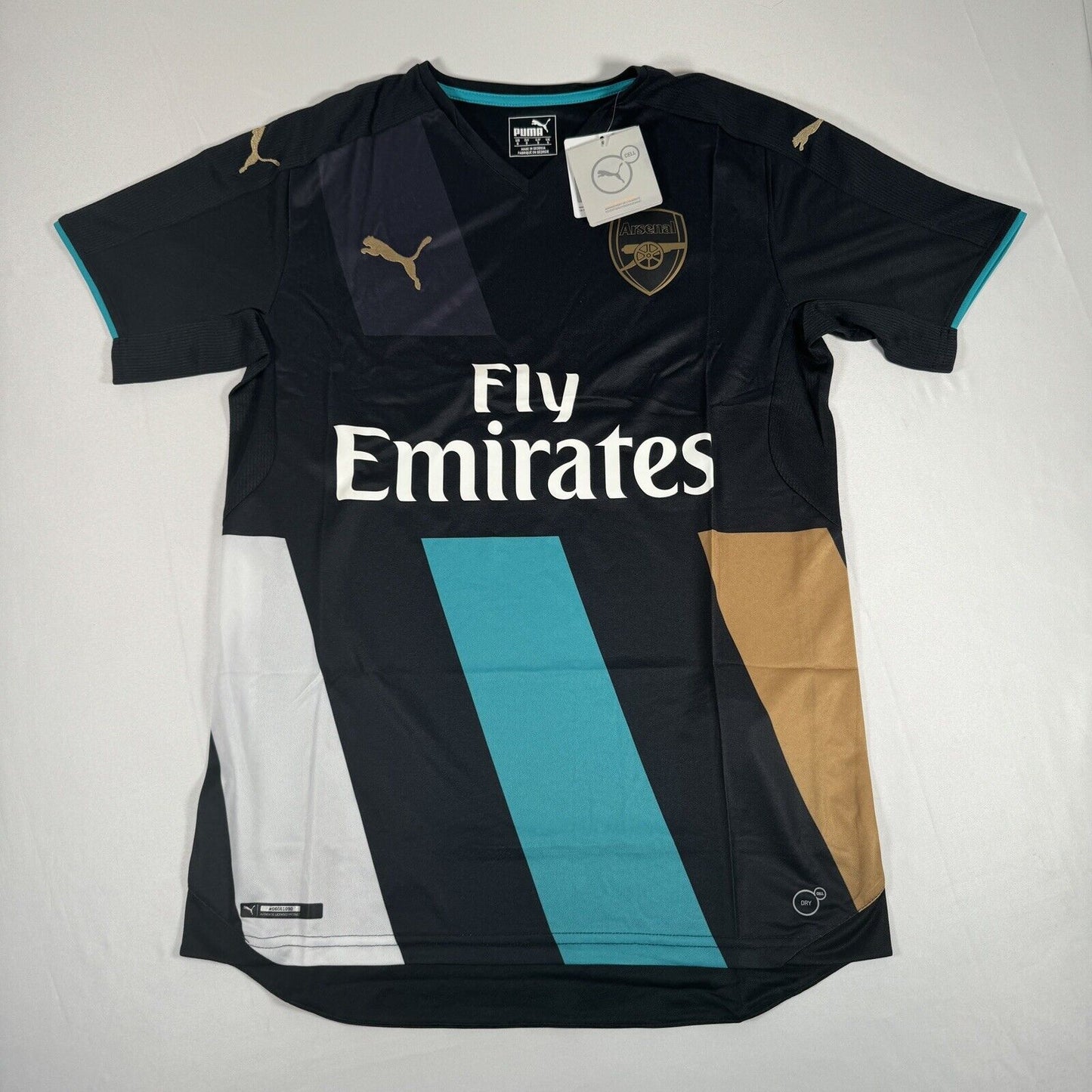 Arsenal 2015/2016 Third Football Shirt   Small BNWT