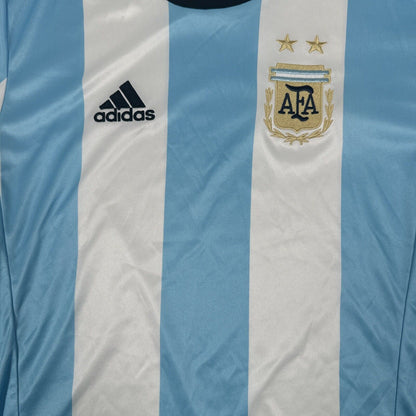Argentina 2016/2017/2018 Home Football Shirt   Medium - Football Shirt Kingdom