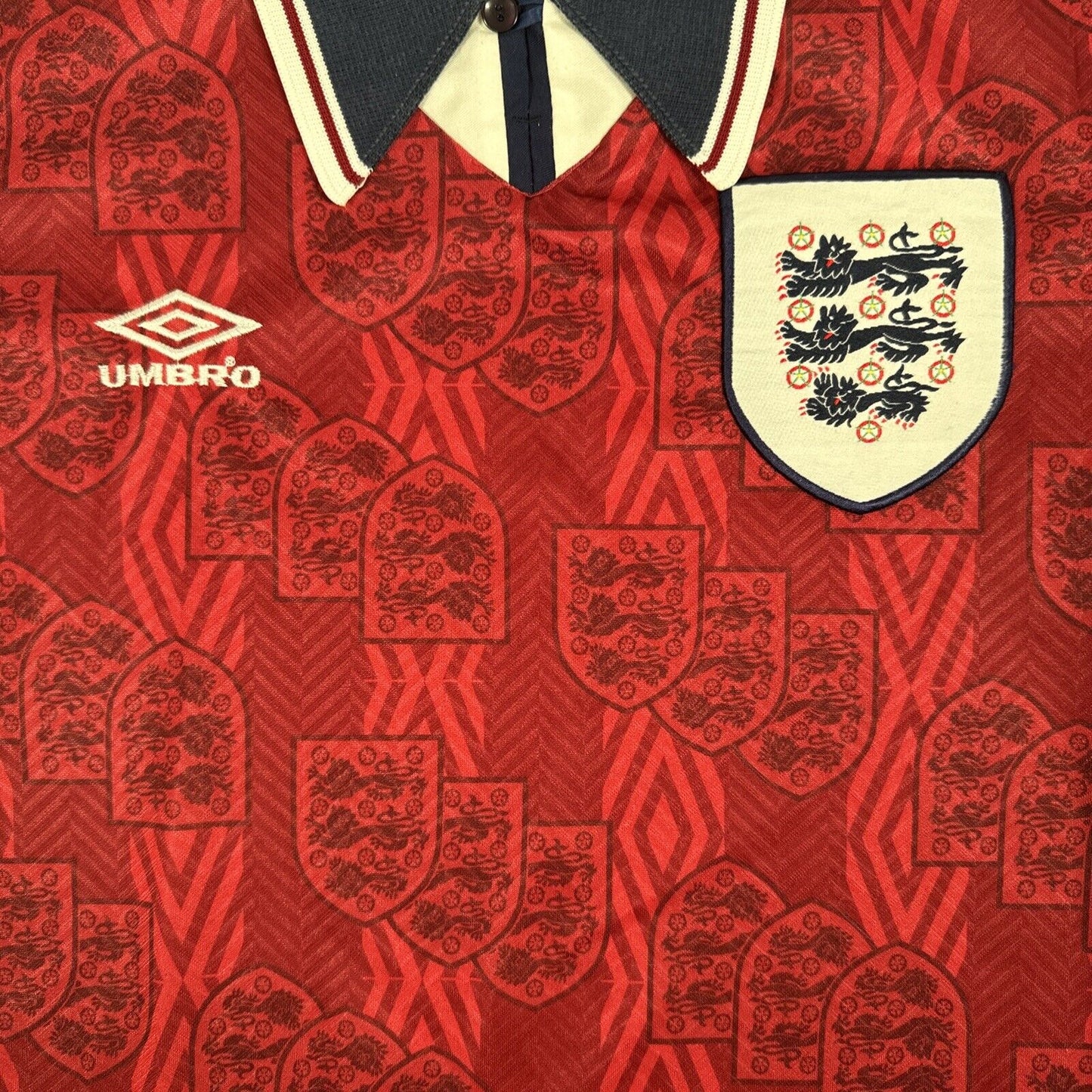 England 1994/1995/1996 Away Football Shirt   Medium