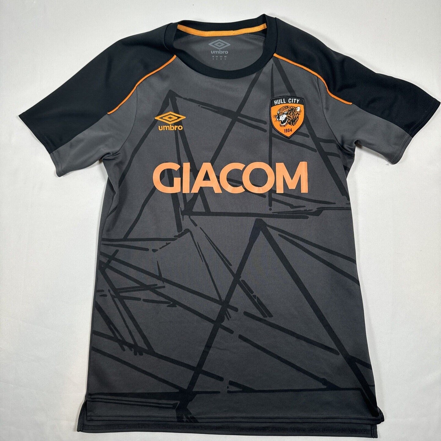 Hull City 2020/2021 Away Football Shirt  Men’s Small