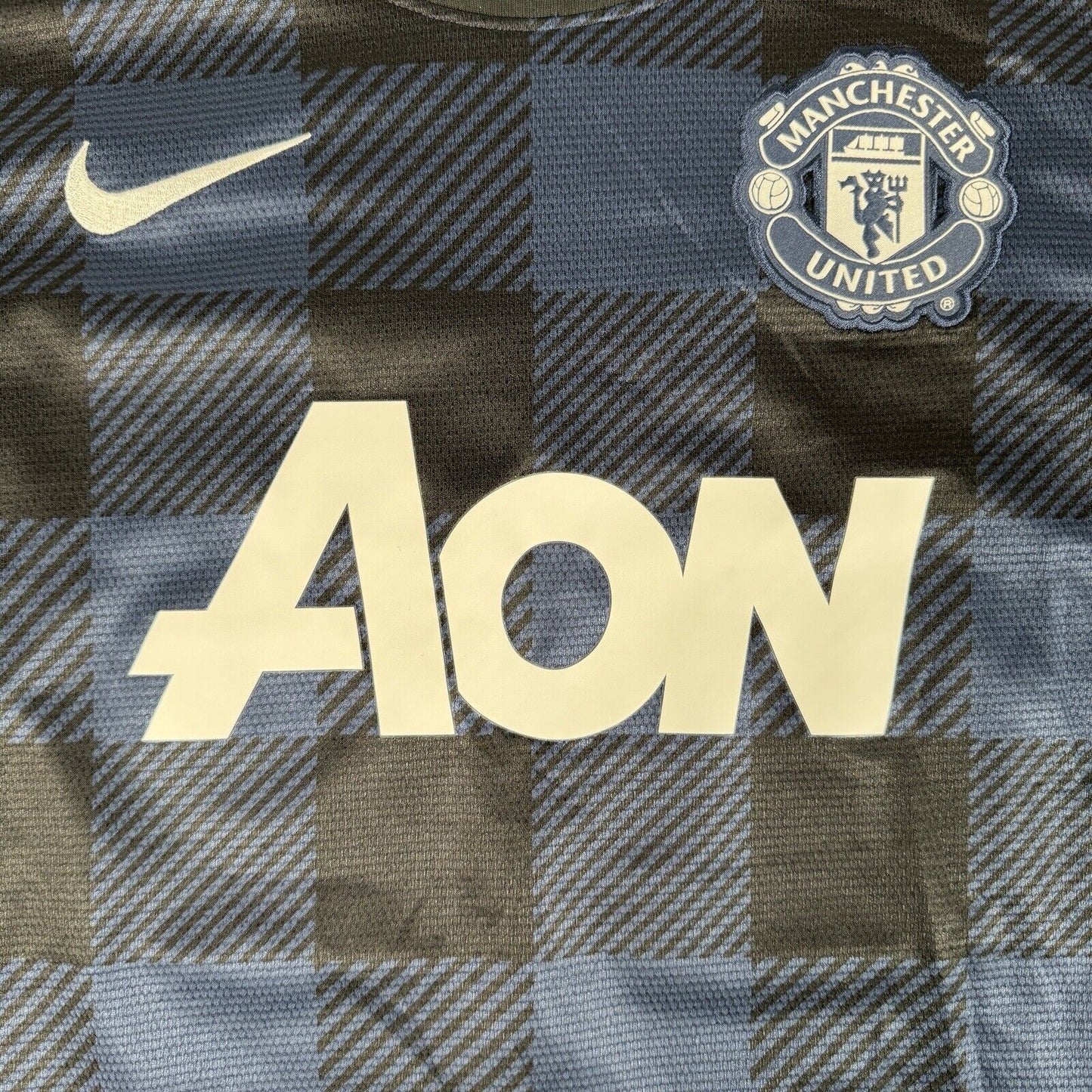 v persie 20 manchester united 2013 2014 away football shirt small2