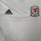 Wales 2018/2019/2020 Away Football Shirt Men’s Small - Football Shirt Kingdom