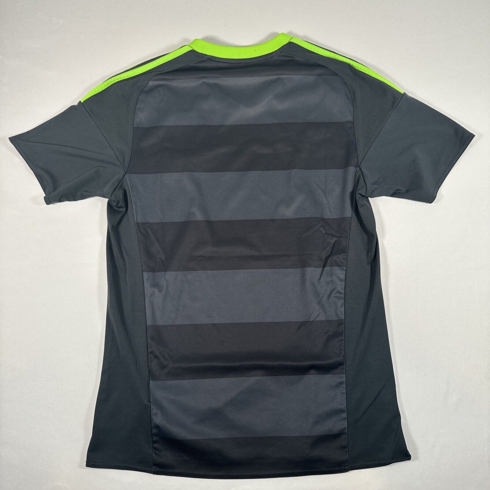 wales 2016 2017 2018 away football shirt men s medium3
