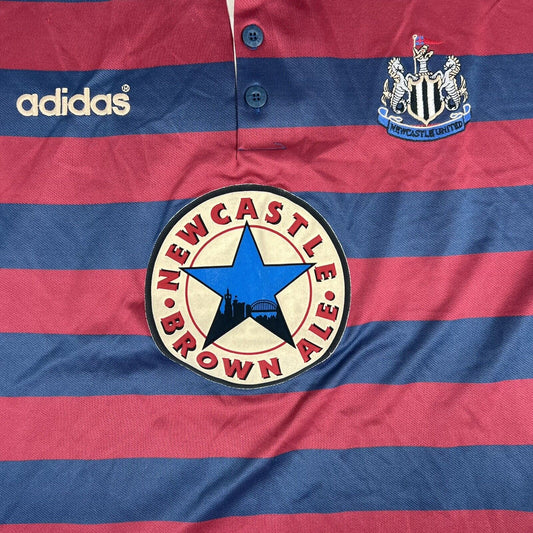 Newcastle United 1995/1996 Away Football Shirt  Medium - Football Shirt Kingdom