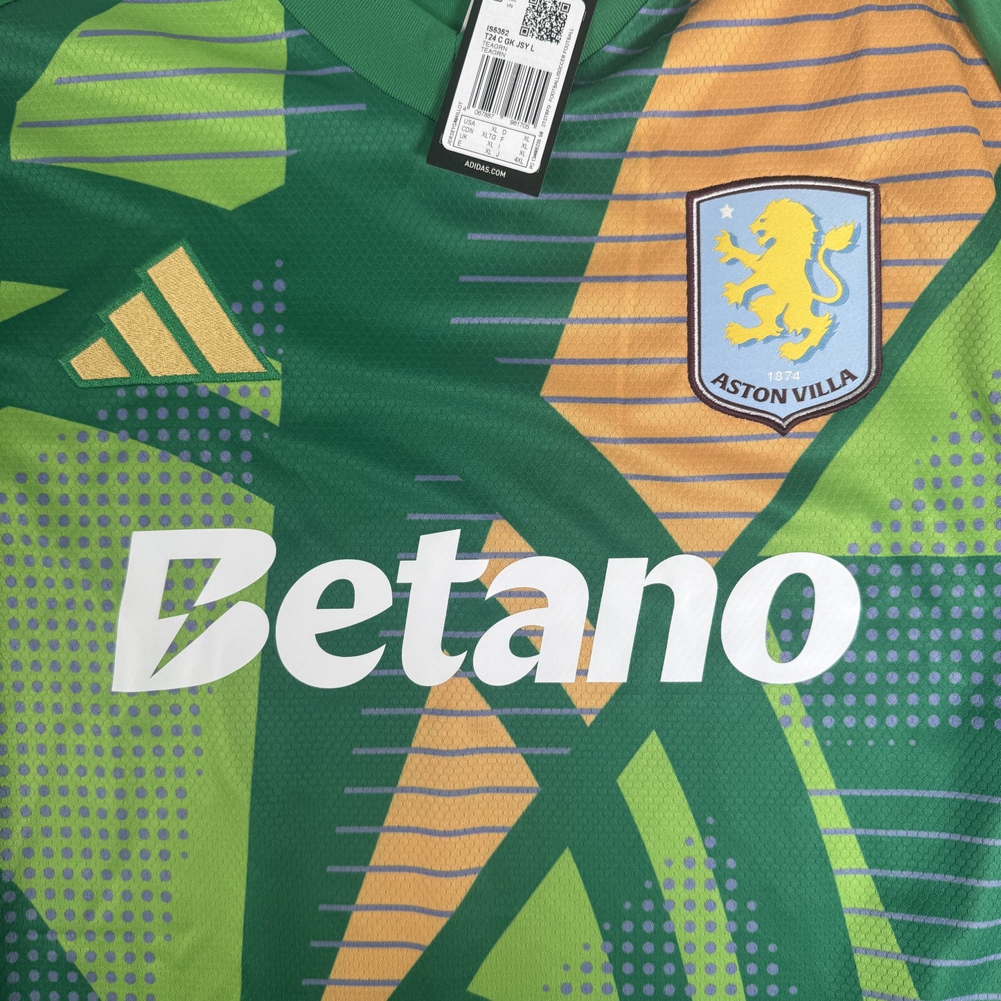 Aston Villa 2024/2025 Goalkeeper Football Shirt  XL BNWT