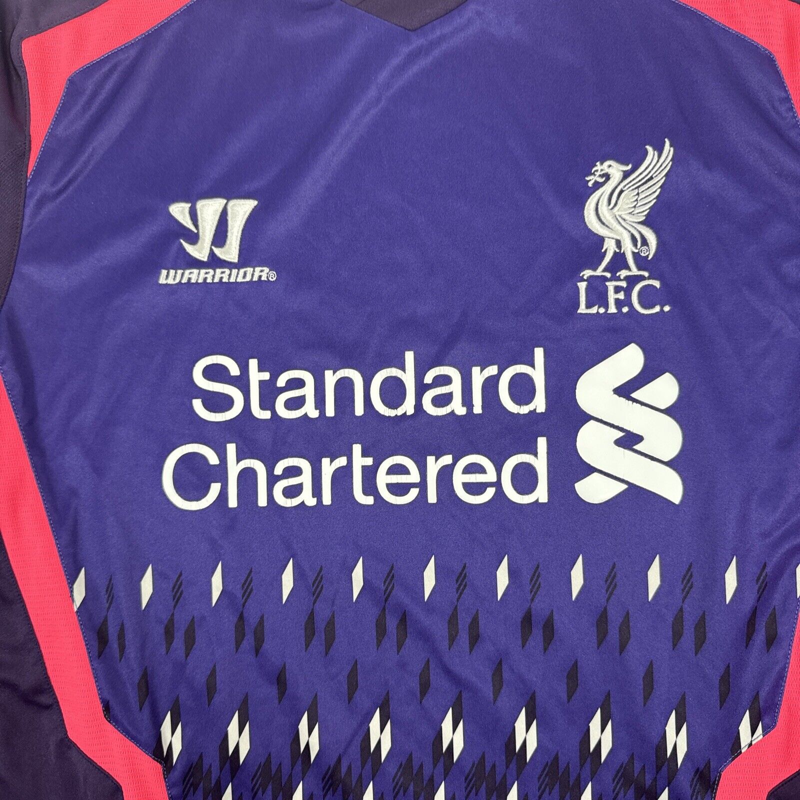 Liverpool 2013/2014 Goalkeeper Football Shirt  Large - Football Shirt Kingdom