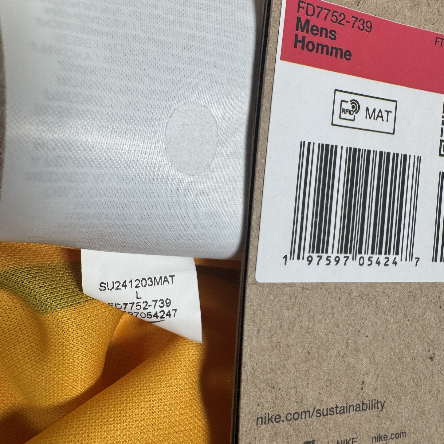 Brighton & Hove Albion 2024/2025 Away Football Shirt Large BNWT