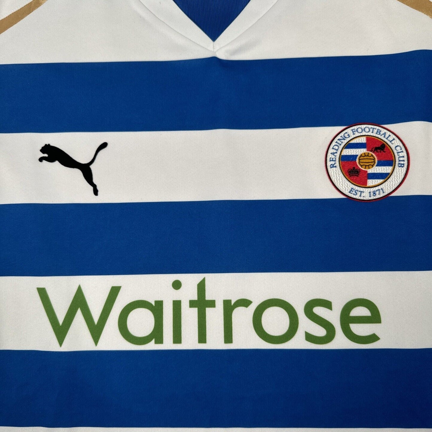 Reading 2008/2009 Home Football Shirt  Medium