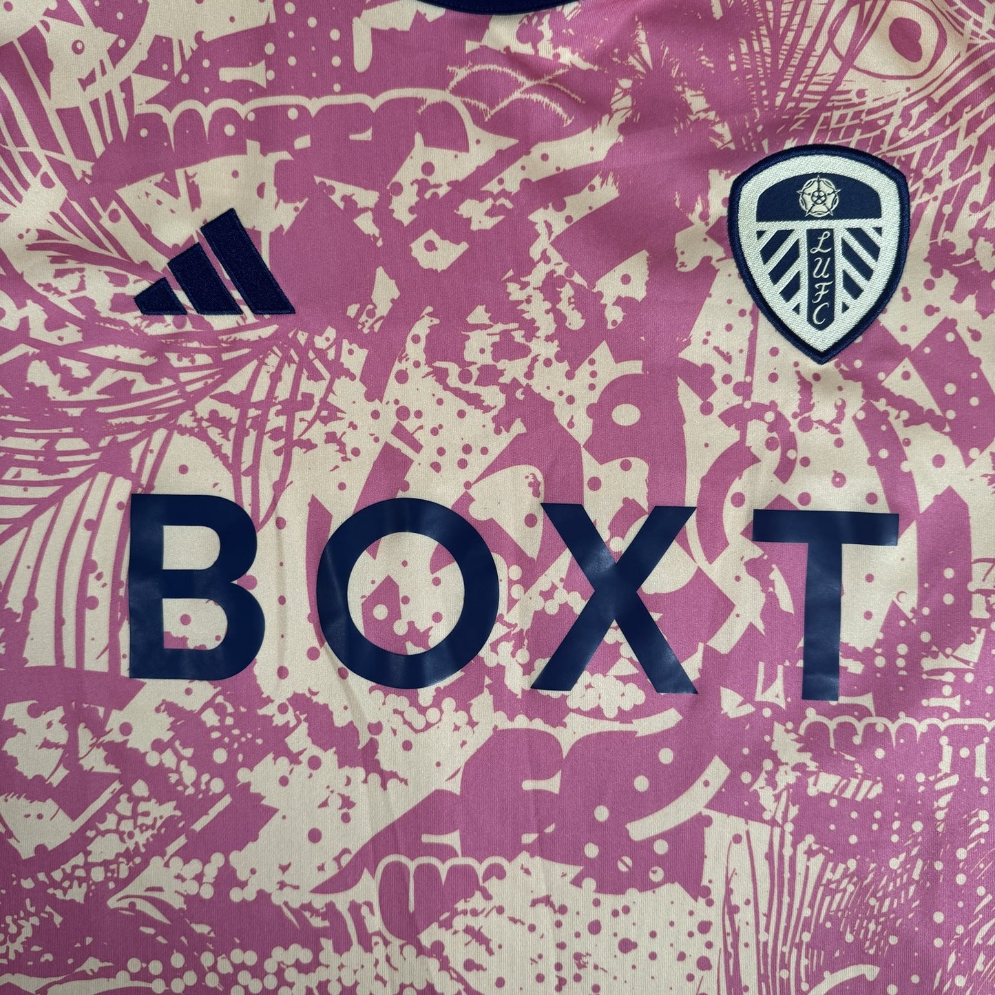 Leeds United 2023/2024 Third Football Shirt  Large