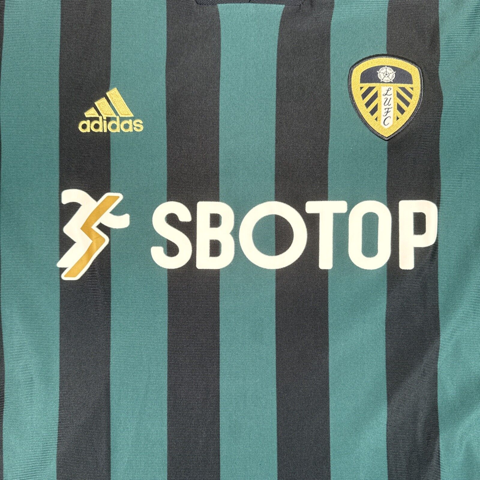 Leeds United 2020/2021 Away Football Shirt  Men’s XL - Football Shirt Kingdom