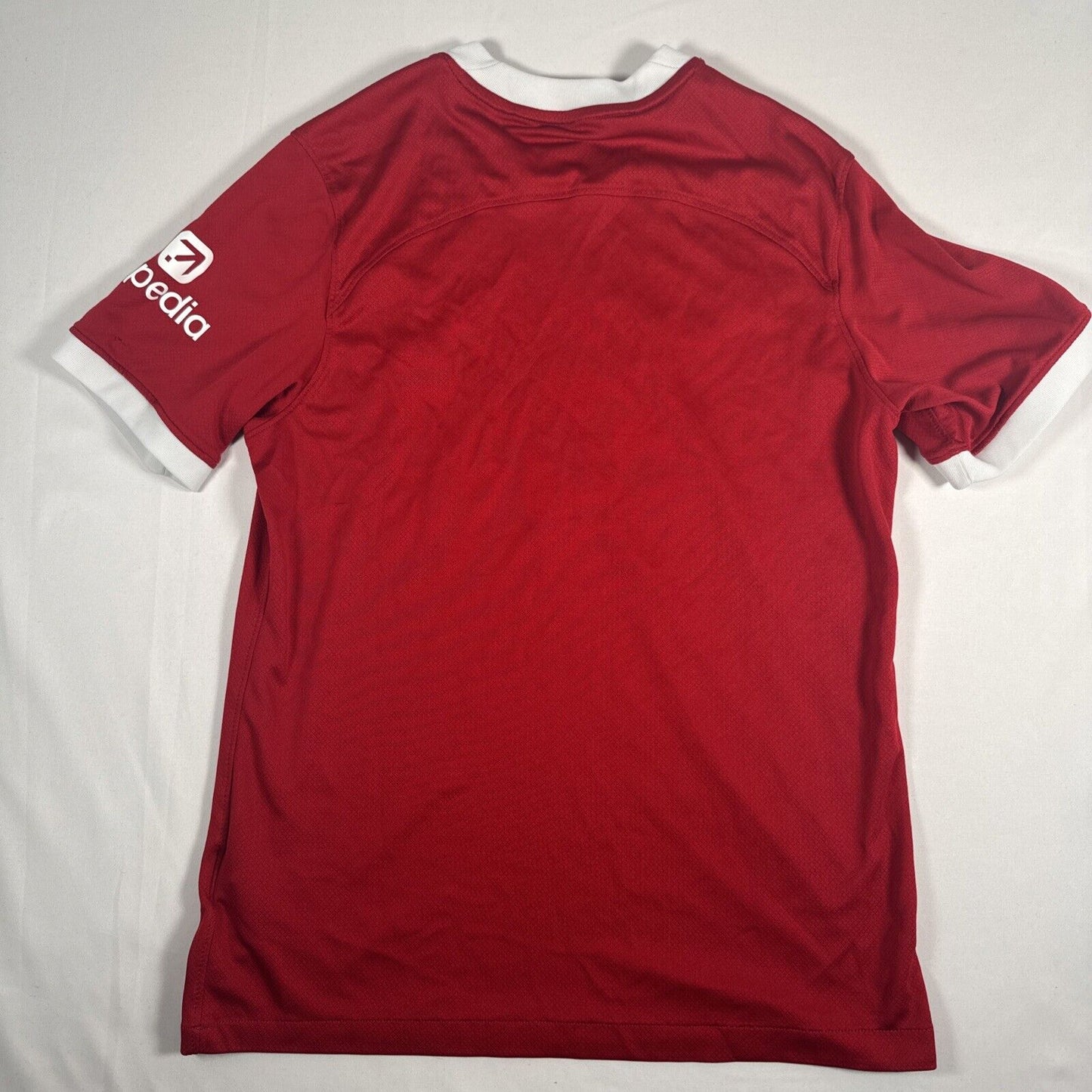 liverpool 2023 2024 home football shirt men s medium 13