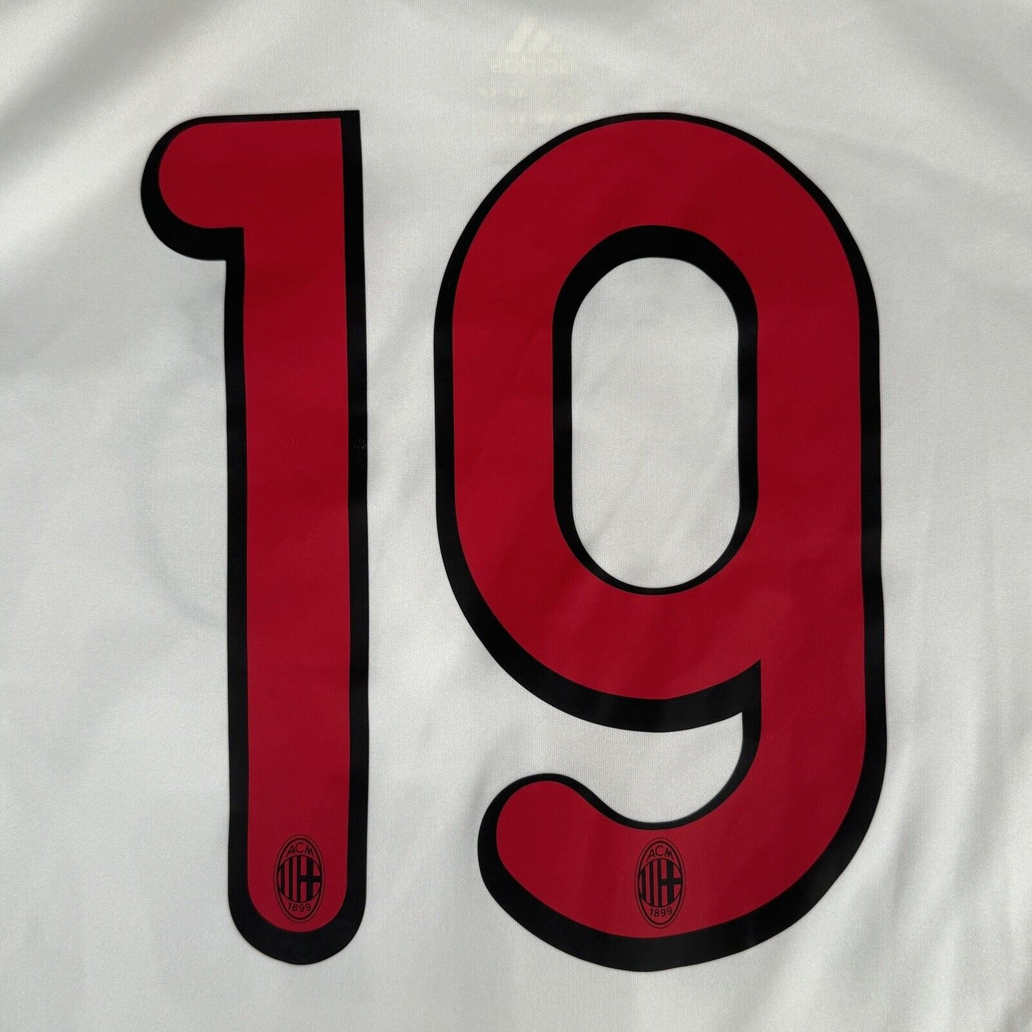 19 AC Milan 2009/2010 Away Football Shirt Player Spec Formotion XL