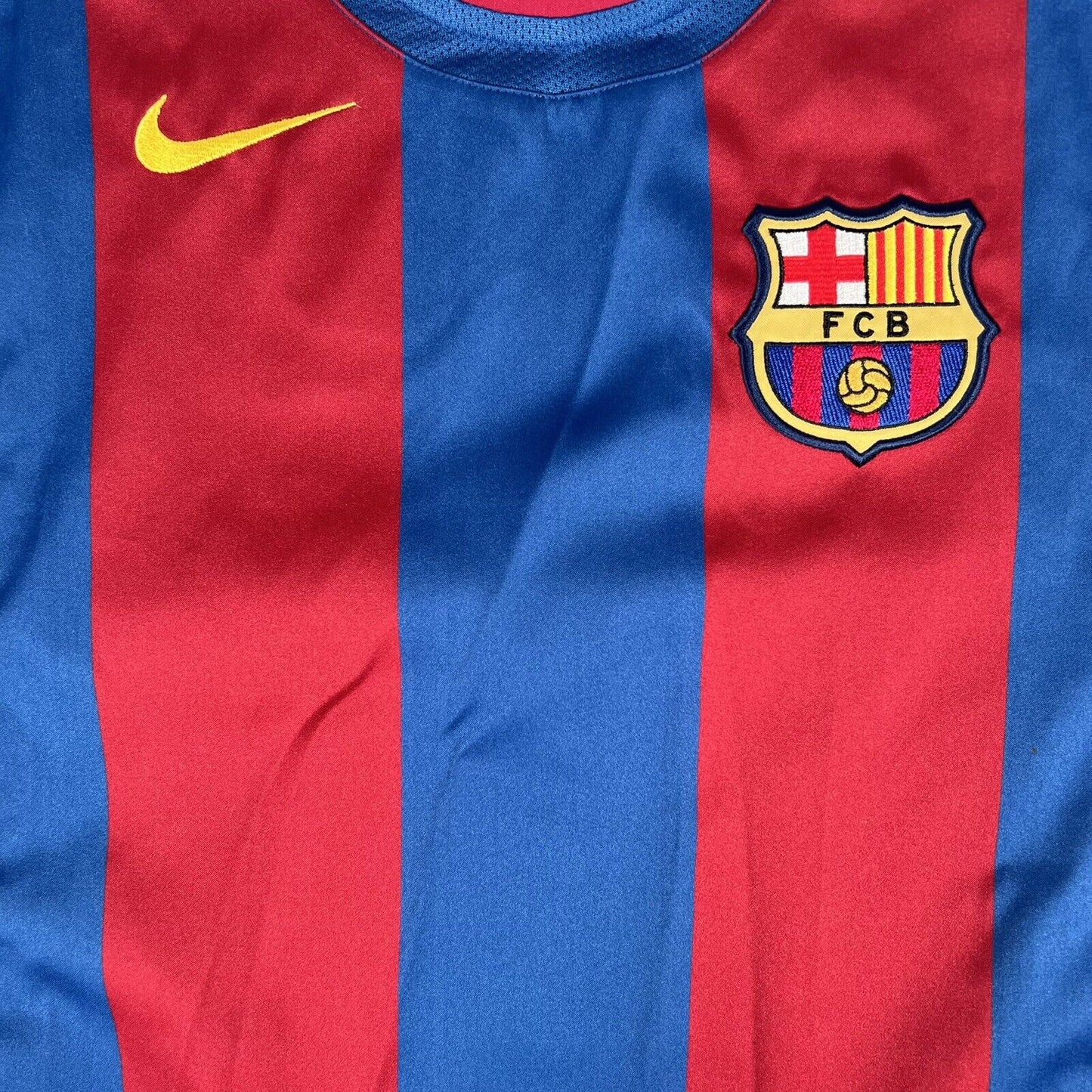 Barcelona 2004/2005 Home Football Shirt  Men’s Large - Football Shirt Kingdom