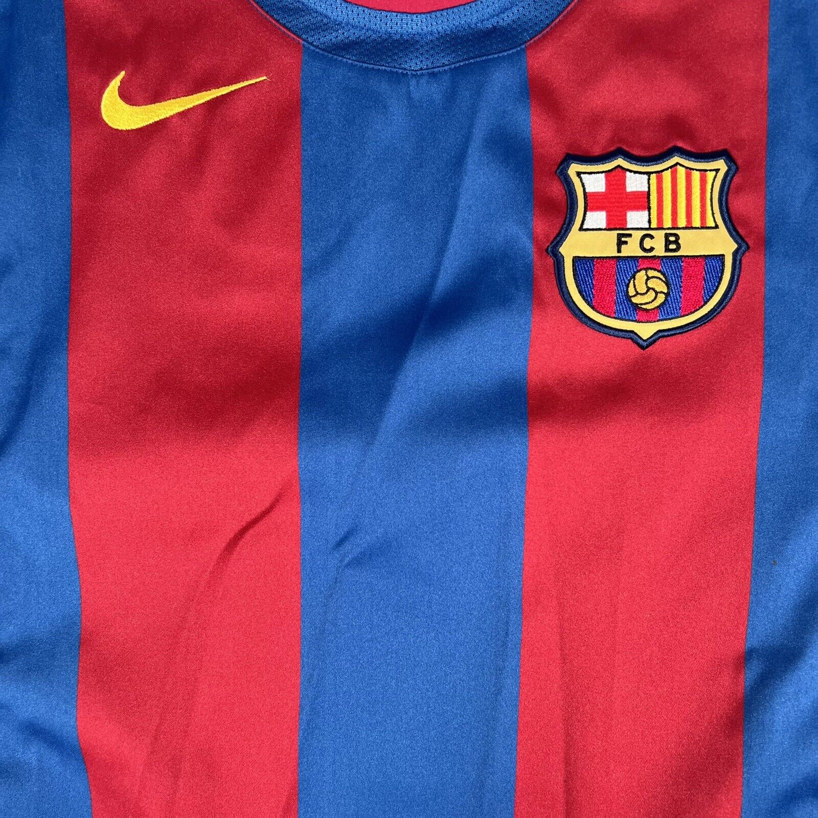 Barcelona 2004/2005 Home Football Shirt  Men’s Large - Football Shirt Kingdom