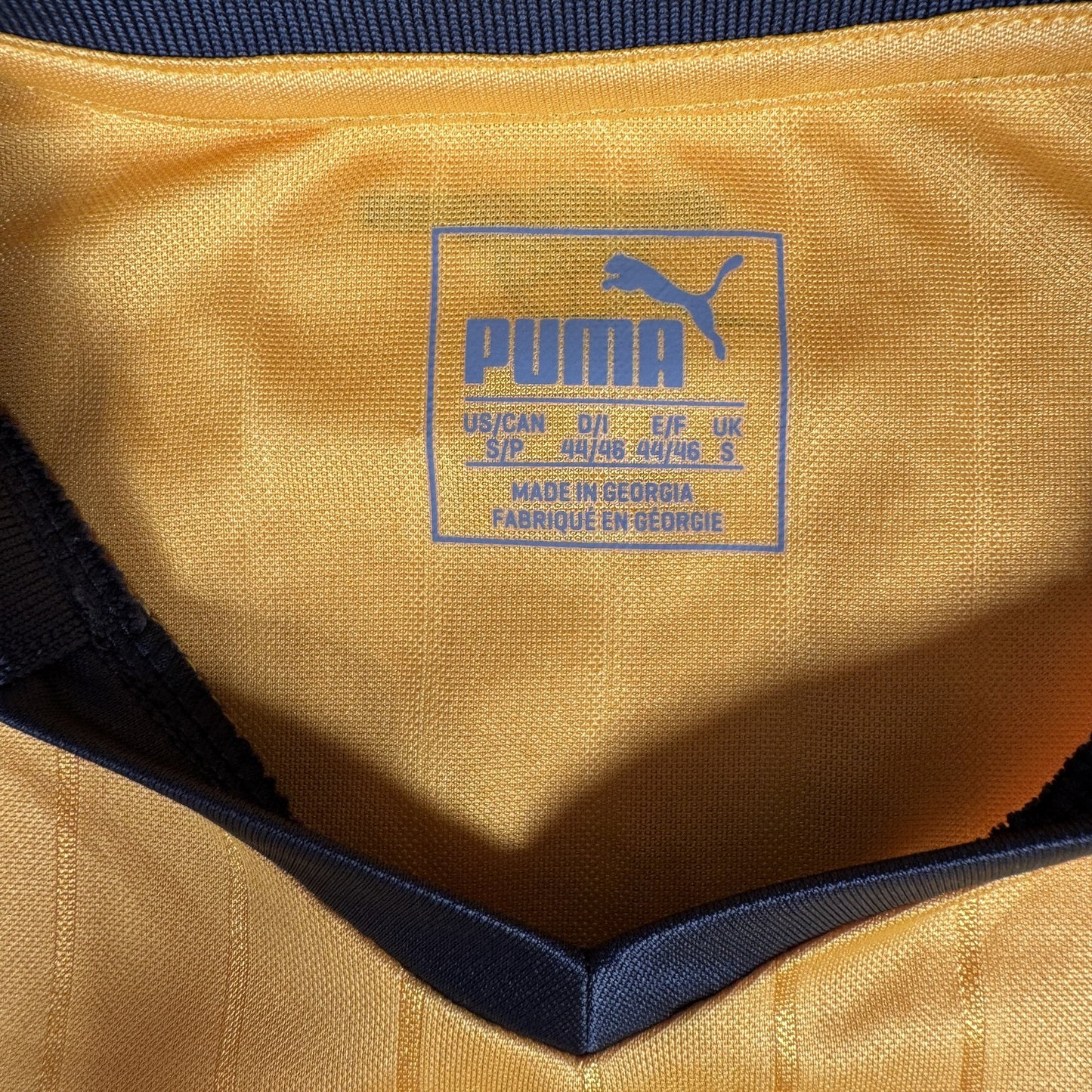 Arsenal 2016/2017 Away Football Shirt  Small