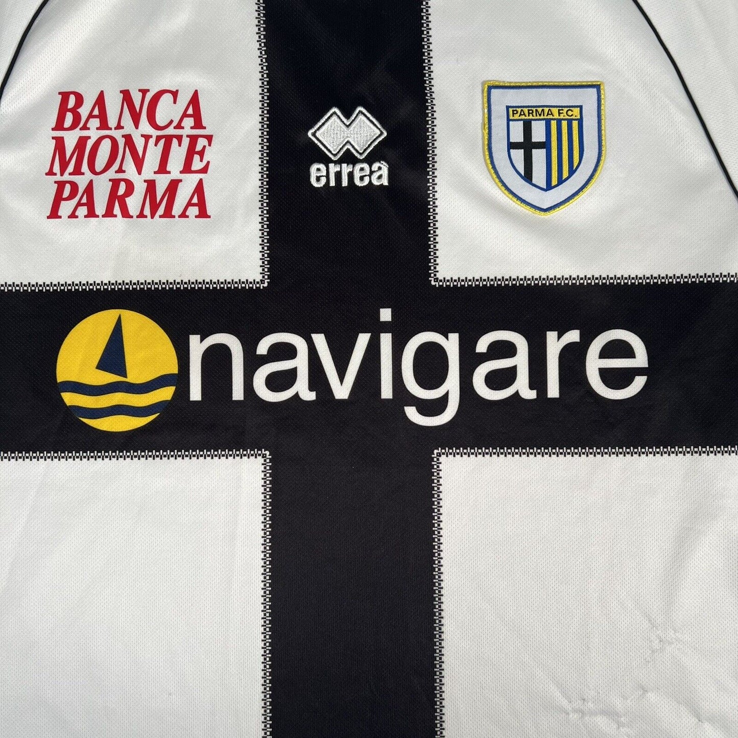 Parma 2011/2012 Home Football Shirt Men’s Large