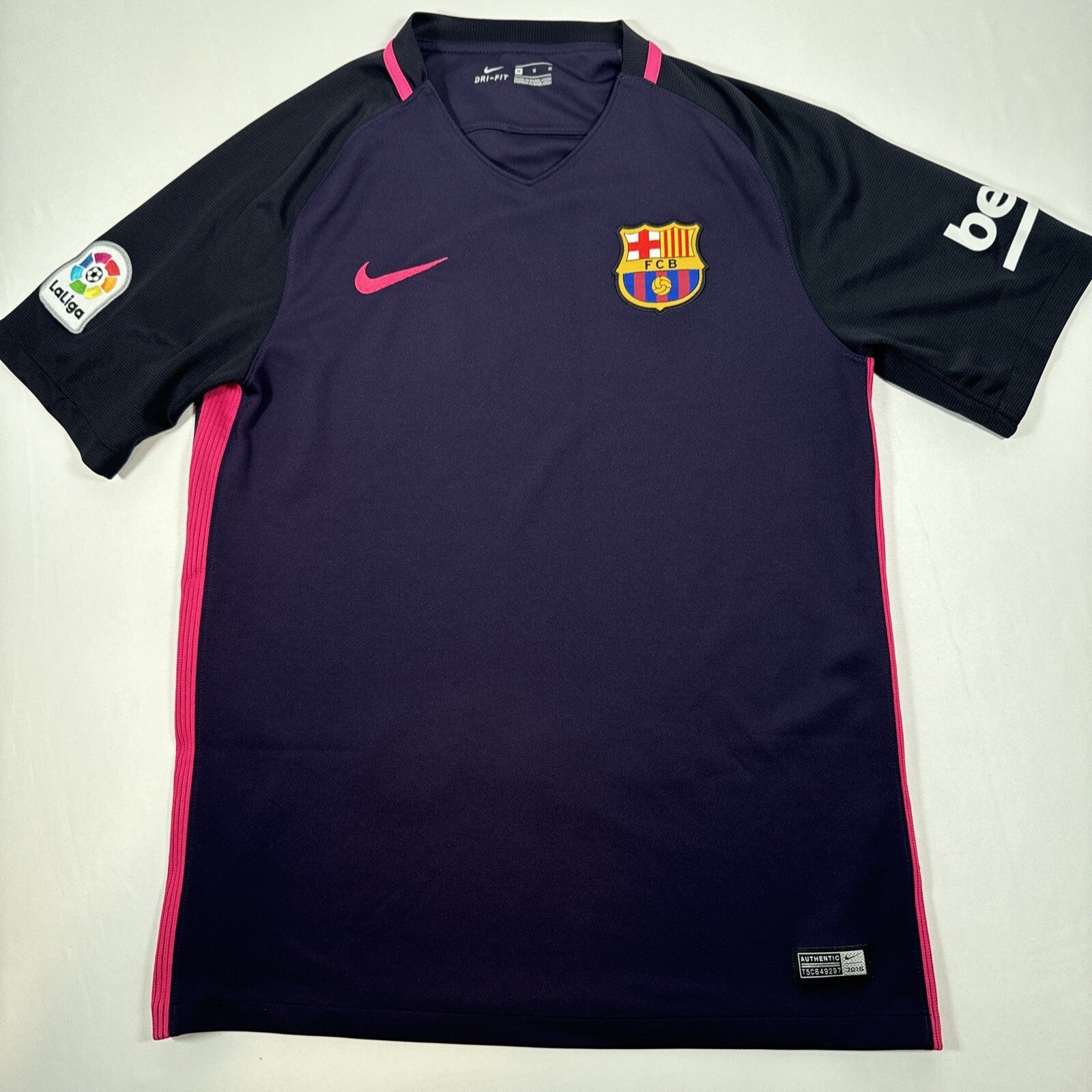 barcelona 2016 2017 away football shirt men s medium2