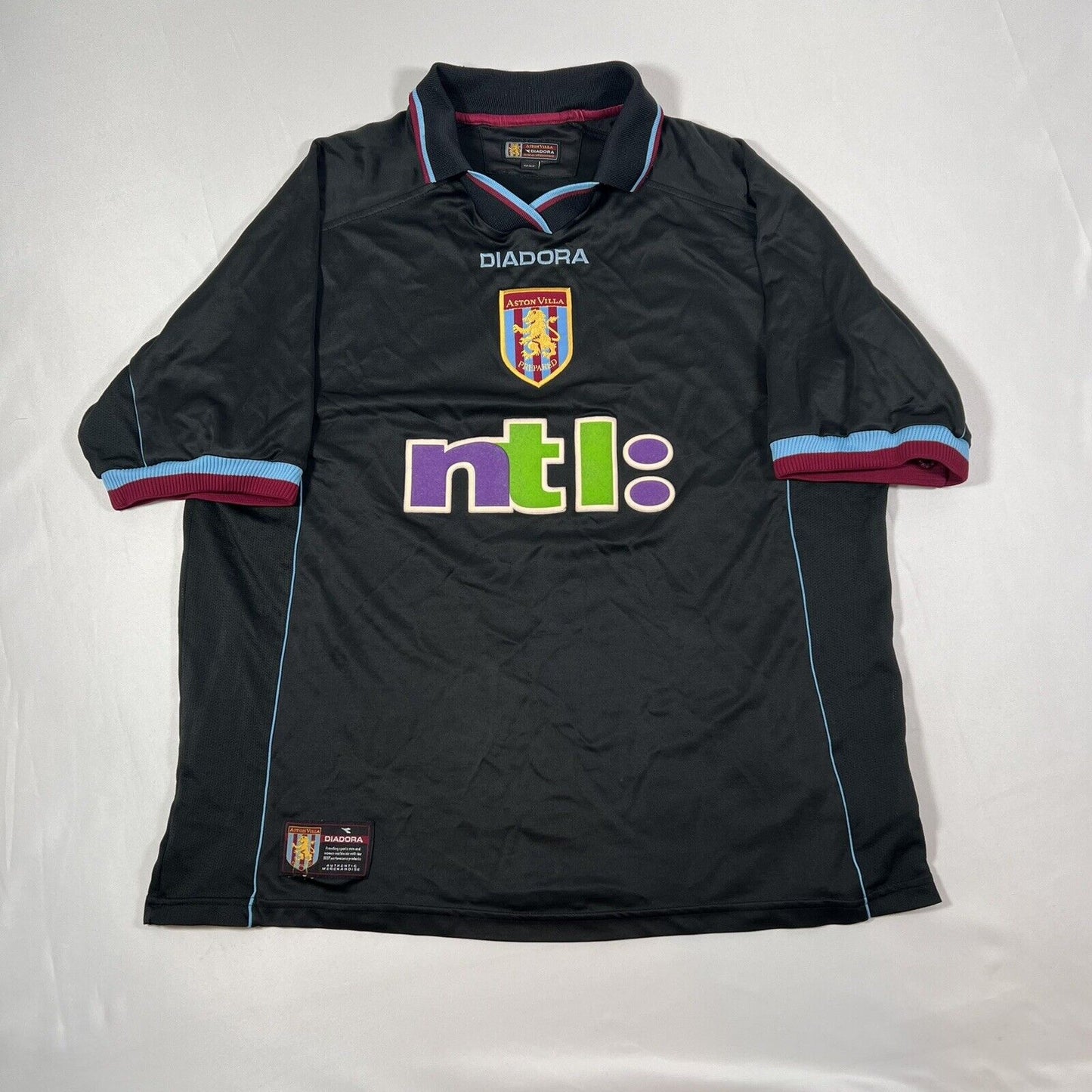 Aston Villa 2000/2001 Away Football Shirt  Large