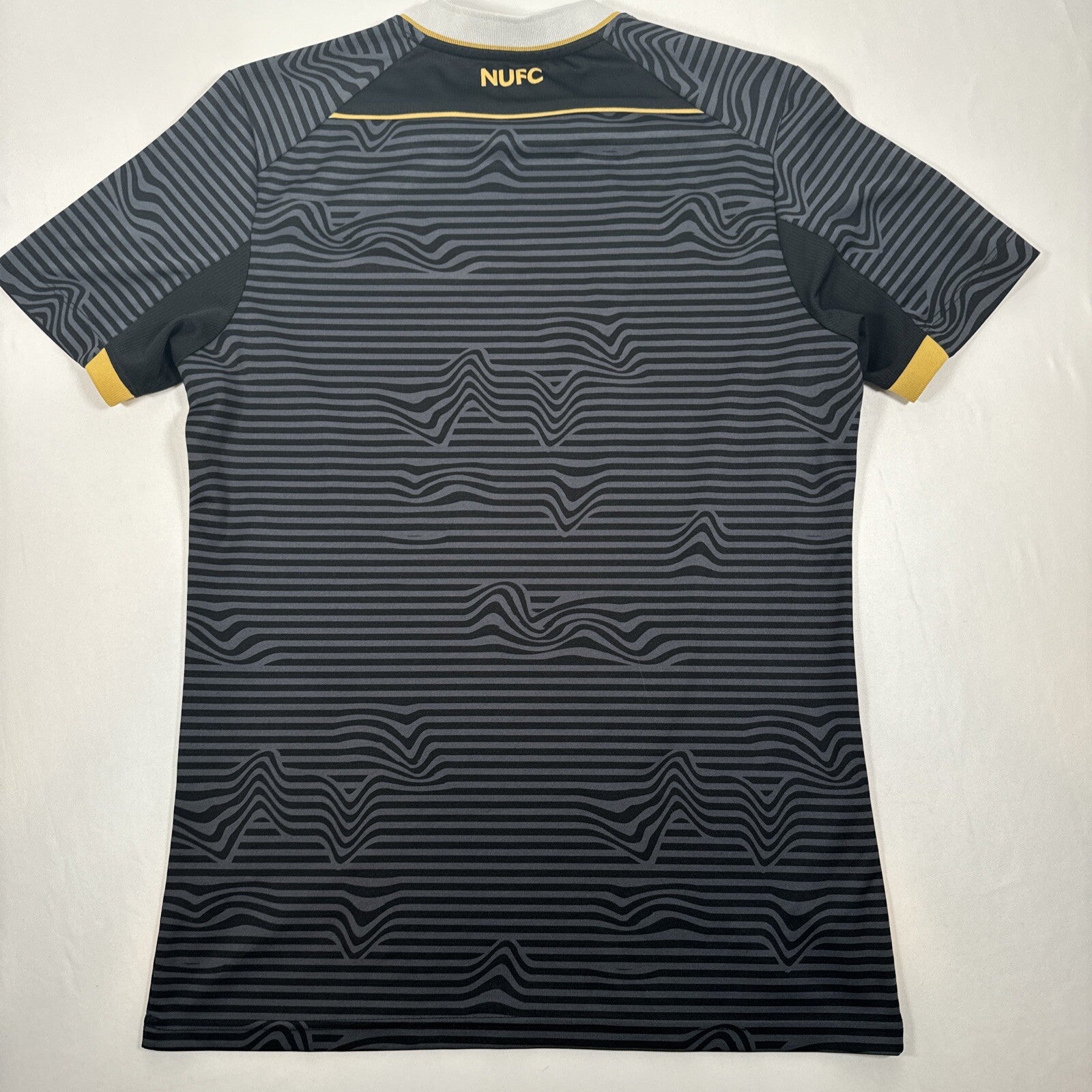newcastle united 2021 2022 away football shirt medium3