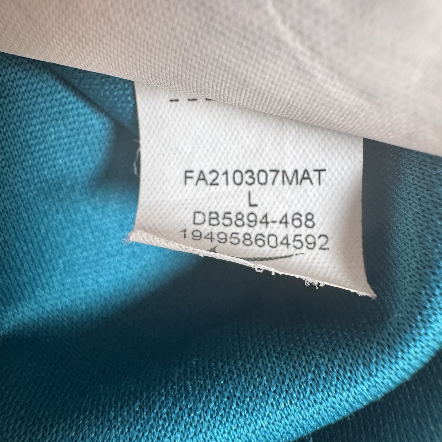 Chelsea 2021/2022 Third Football Shirt  Large