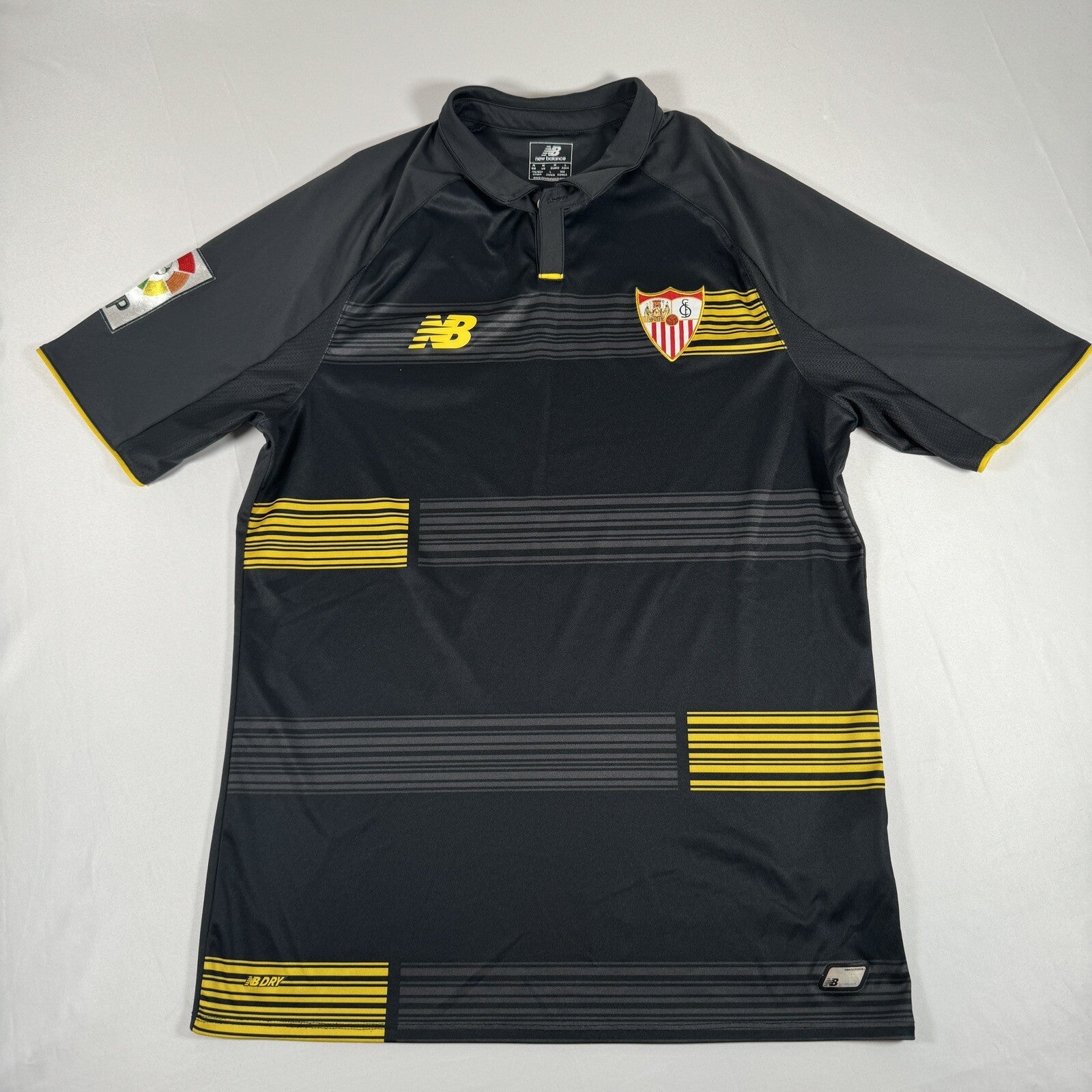 sevilla 2015 2016 third football shirt medium2