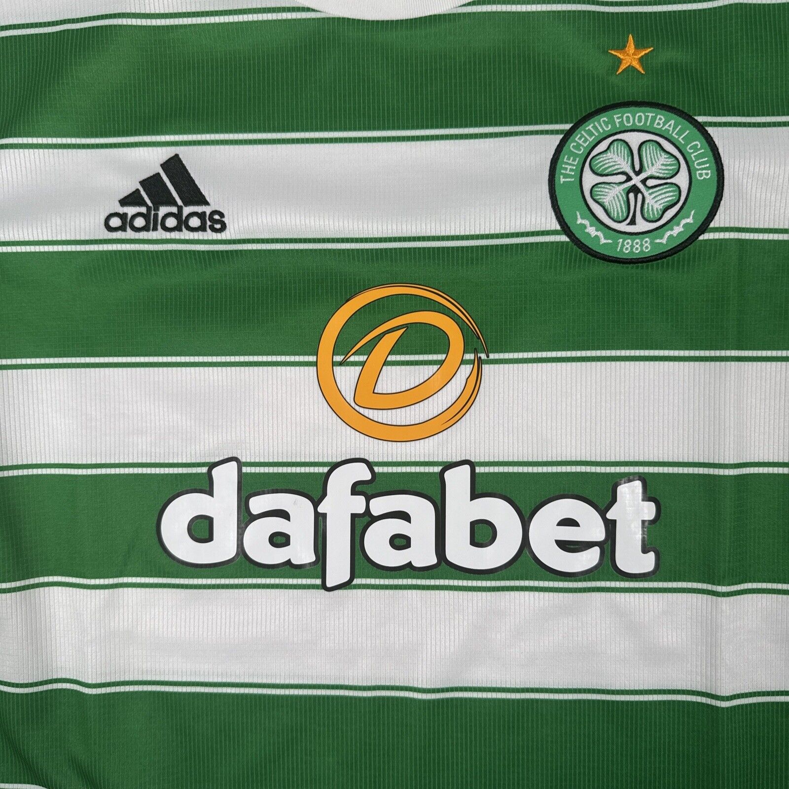 Celtic 2021/2022 Home Football Shirt  Men’s Medium - Football Shirt Kingdom