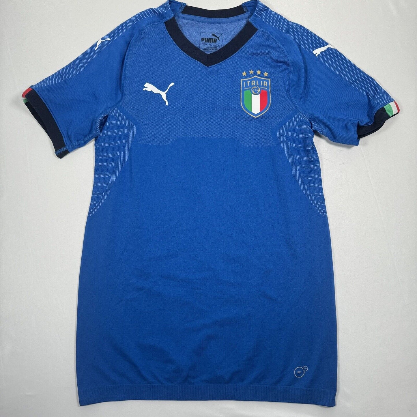 Italy 2017/2018 Home Football Shirt  Men’s Large