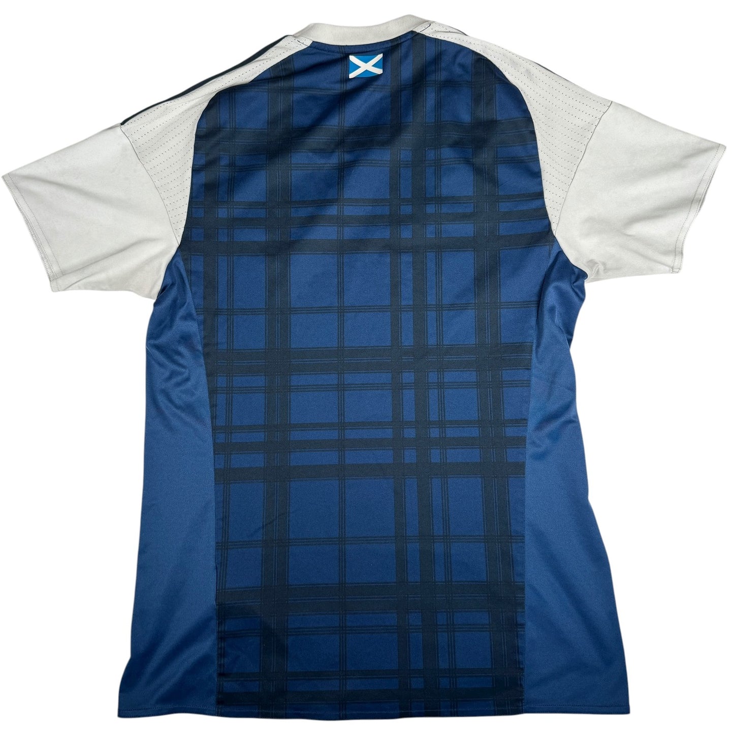 Scotland 2016/2017/2018 Home Football Shirt  Small