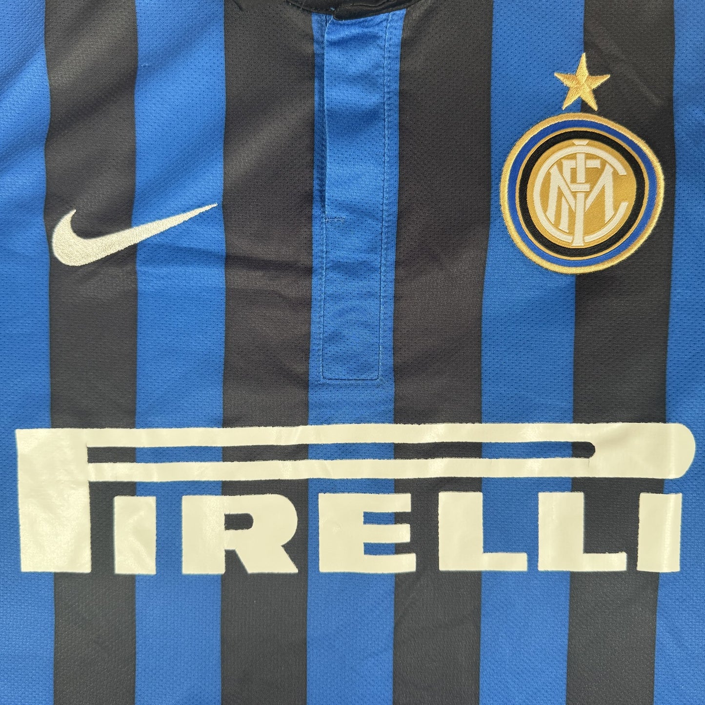 Inter Milan 2011/2012 Home Football Shirt  Medium