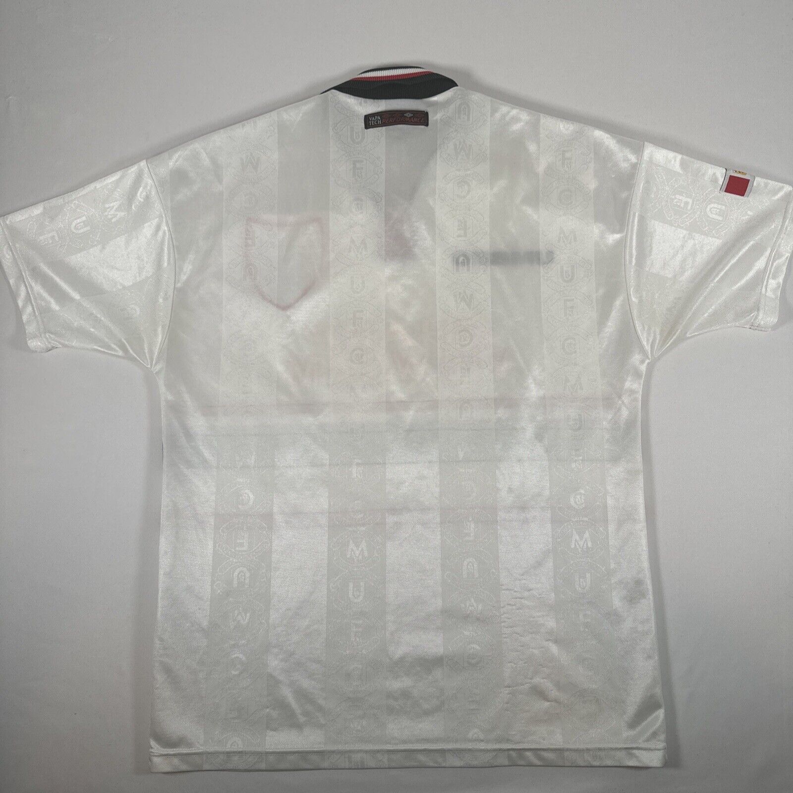 manchester united 1997 1998 1999 away football shirt men s medium 13