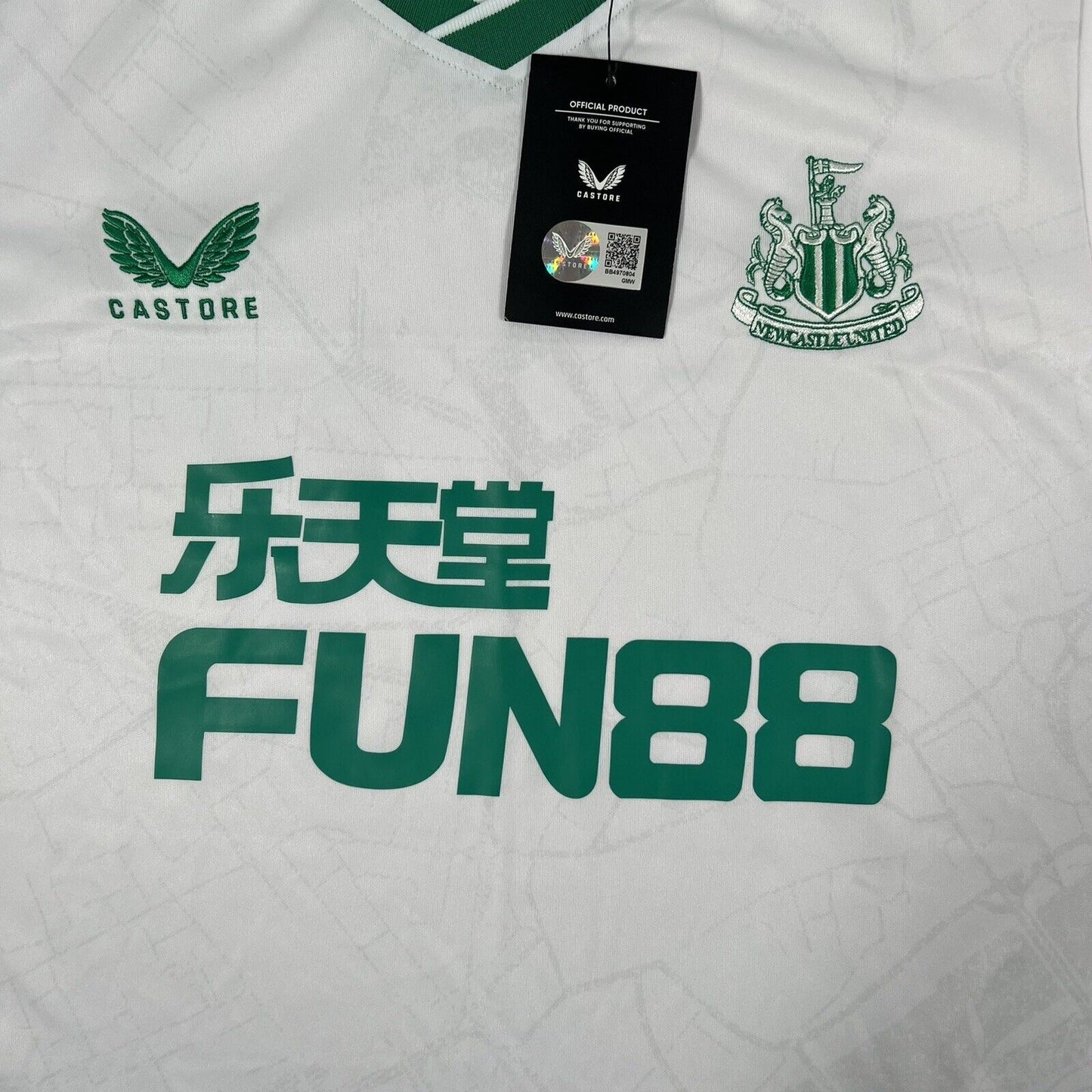 Newcastle United 2022/2023 Third Football Shirt BNWT Men’s Large - Football Shirt Kingdom