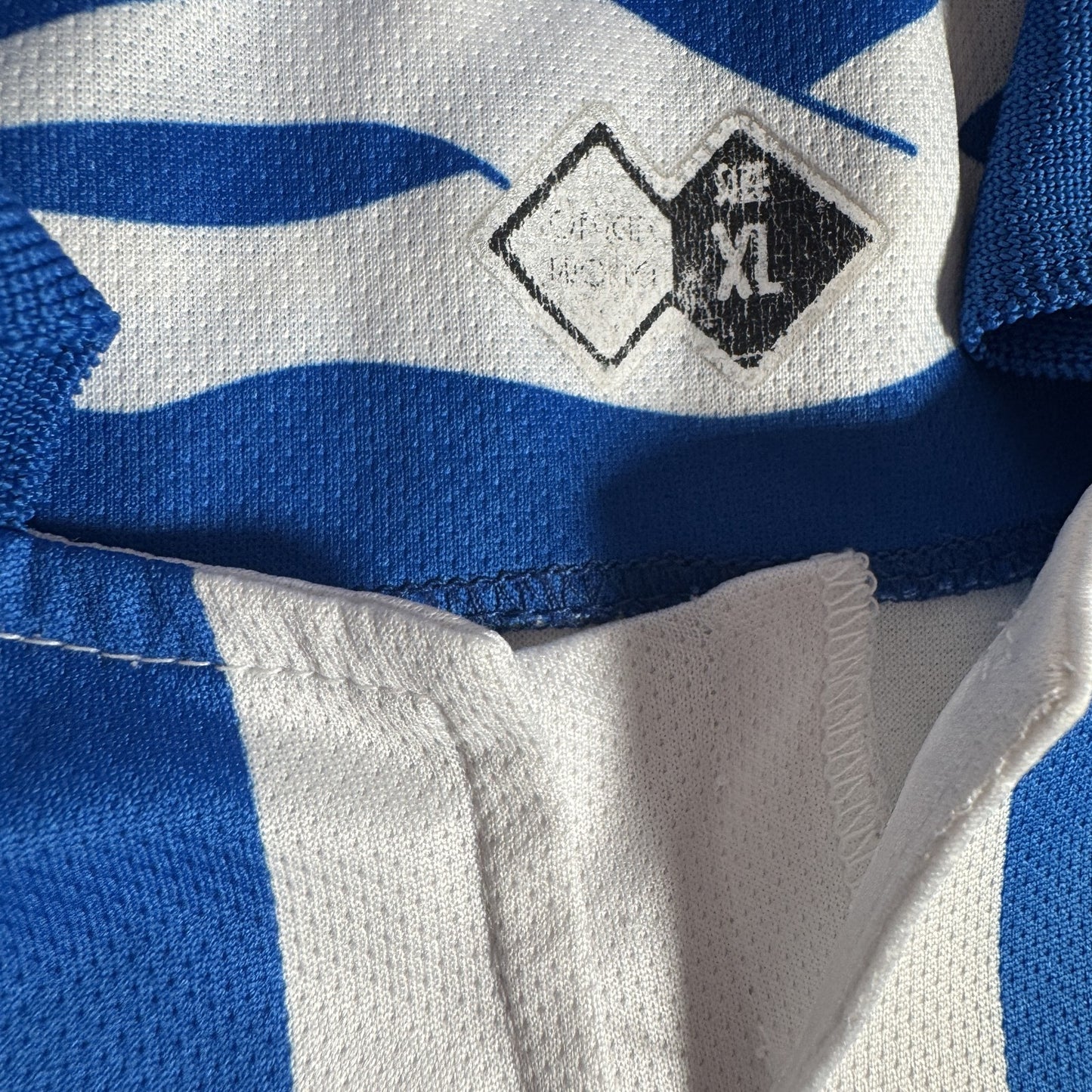 Brighton & Hove Albion 2011/2012/2013 Home Long Sleeve Football Shirt XL