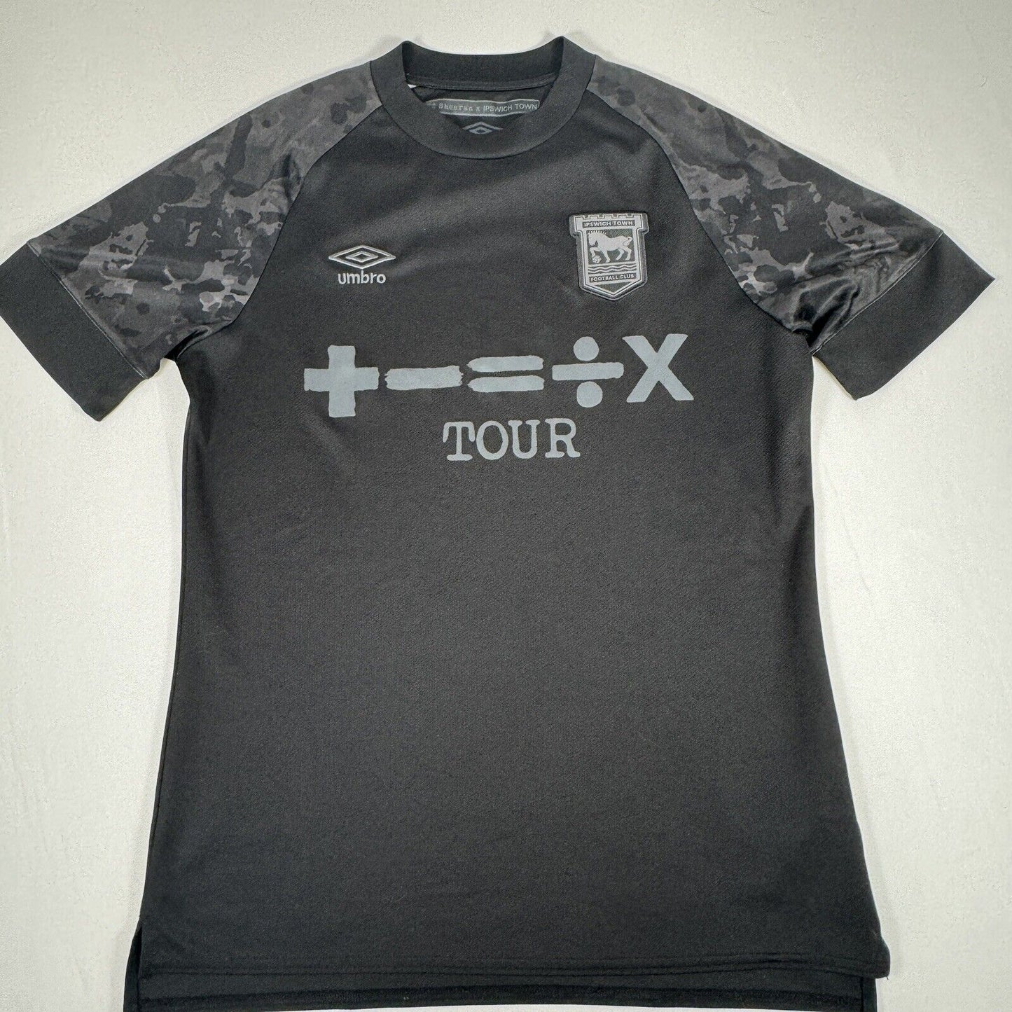 Ipswich 2022/2023 Third Football Shirt Blackout Men’s Medium