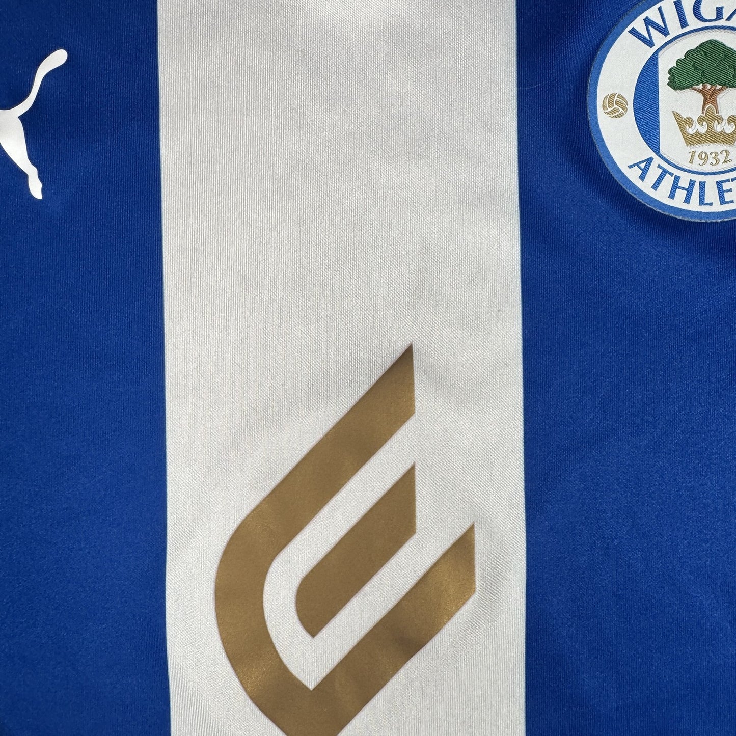 Wigan Athletic 2021/2022 Home Football Shirt  Small