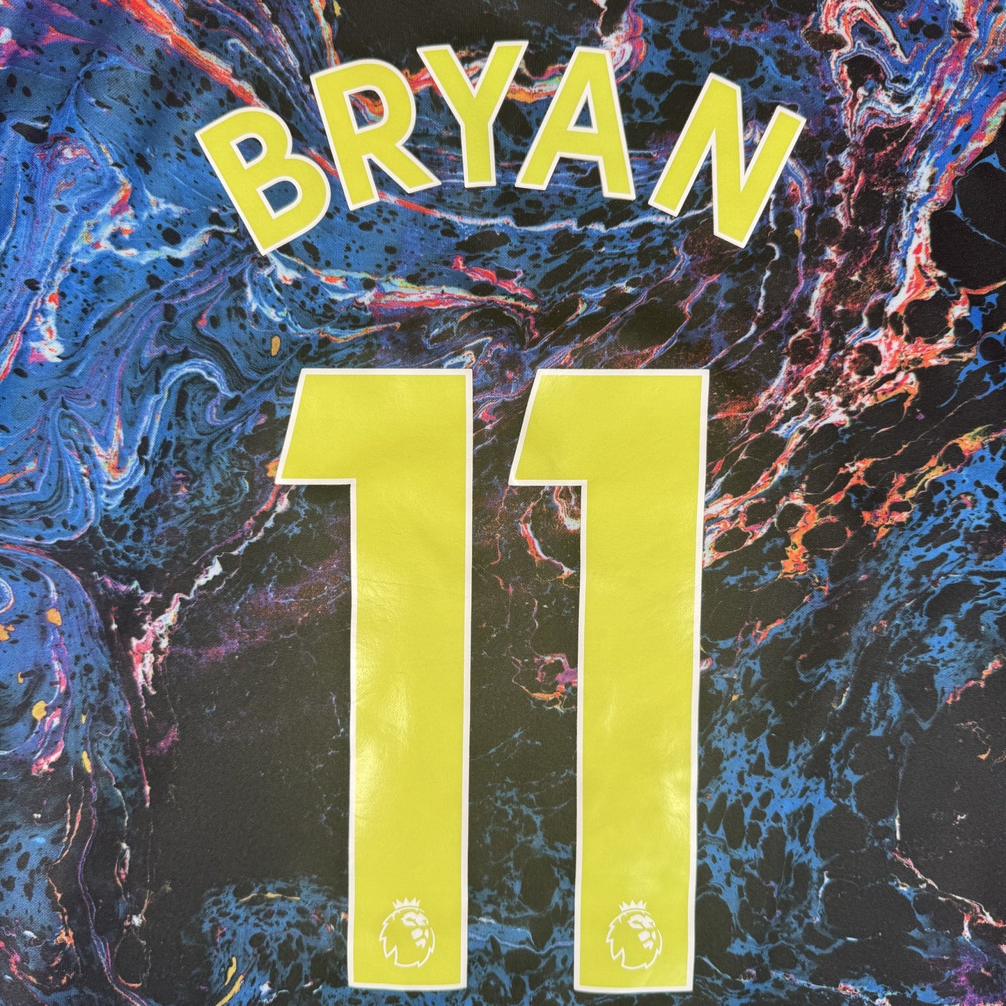 BRYAN 11 Tottenham Hotspur 2021/2022 Away Football Shirt Large