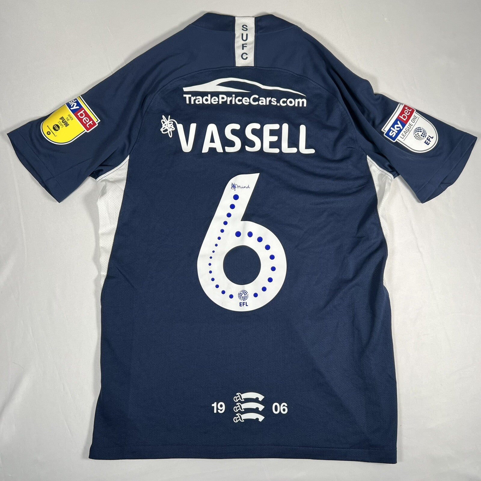 vassell 6 southend united 2019 2020 home football shirt large3