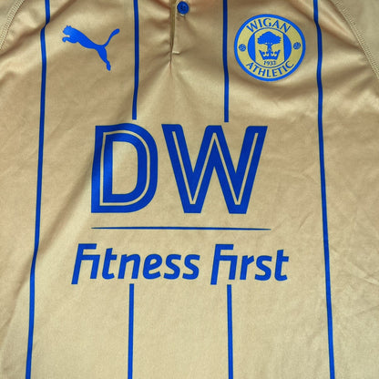 Wigan Athletic 2018/2019 Away Football Shirt Men’s Large — front close-up