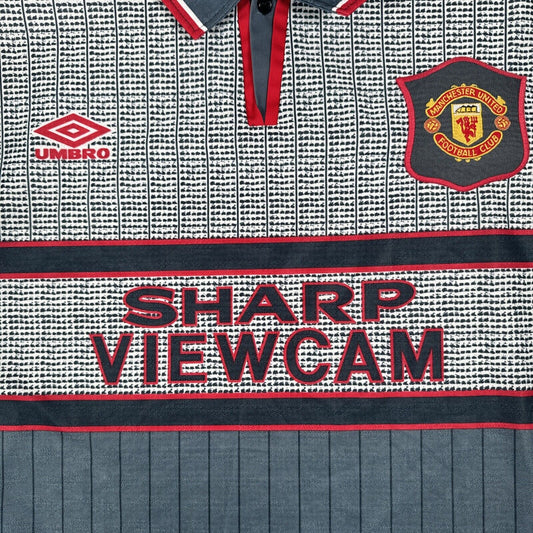 Manchester United 1995/1996 Away Football Shirt  Medium - Football Shirt Kingdom