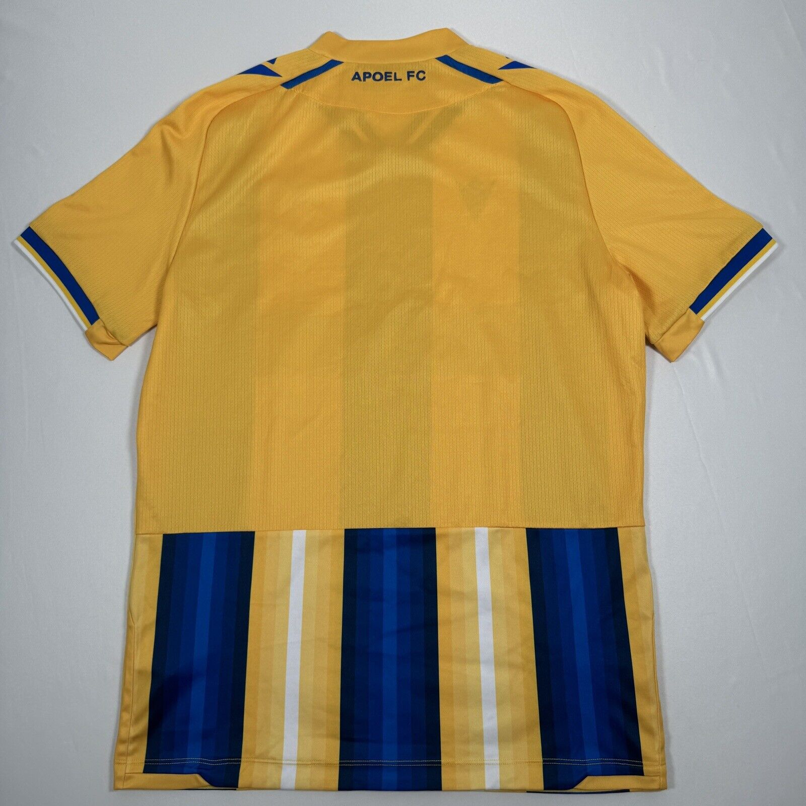 apoel nicosia 2023 2024 home football shirt men s medium3