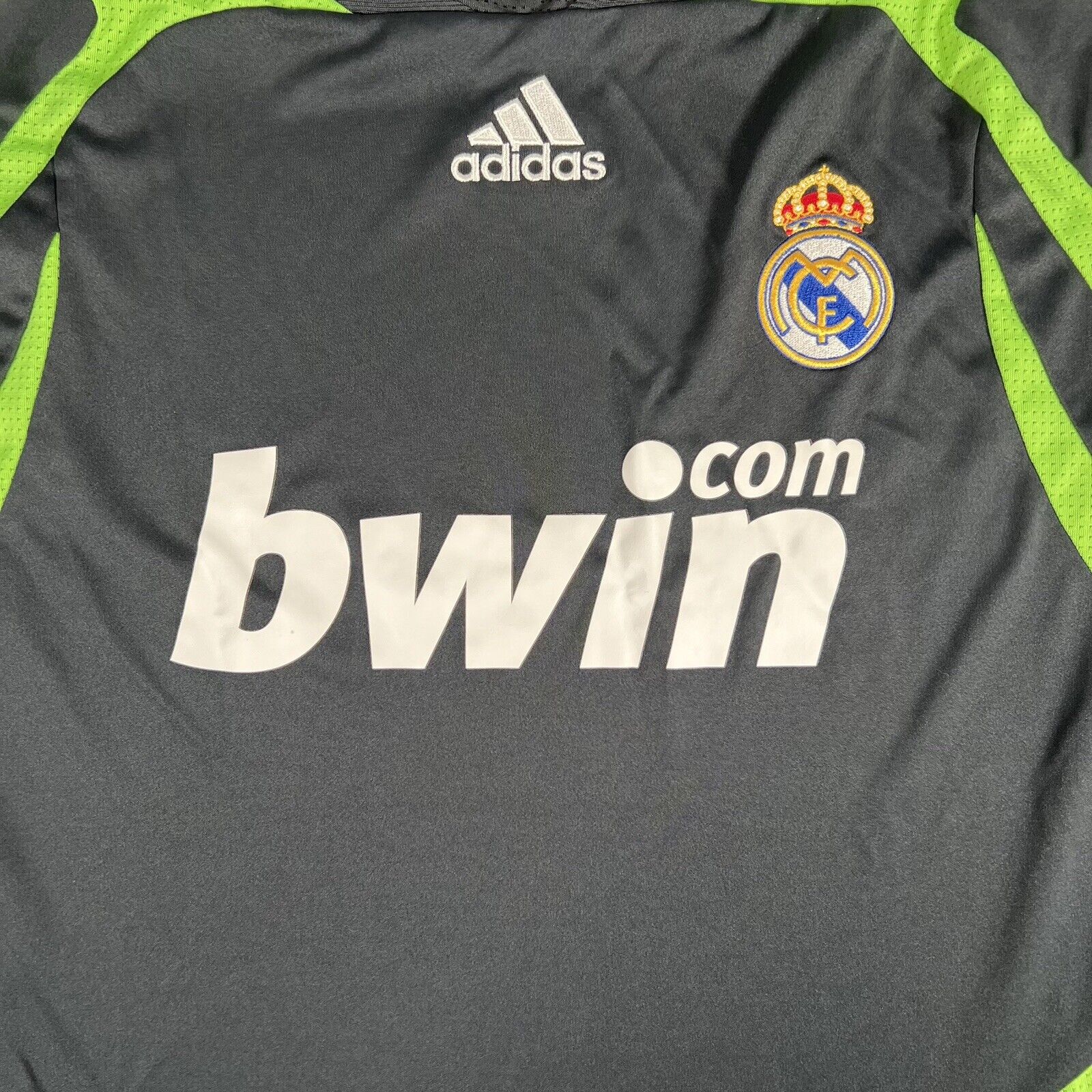 Real Madrid 2007/2008 Third Football Shirt  Men’s Large - Football Shirt Kingdom