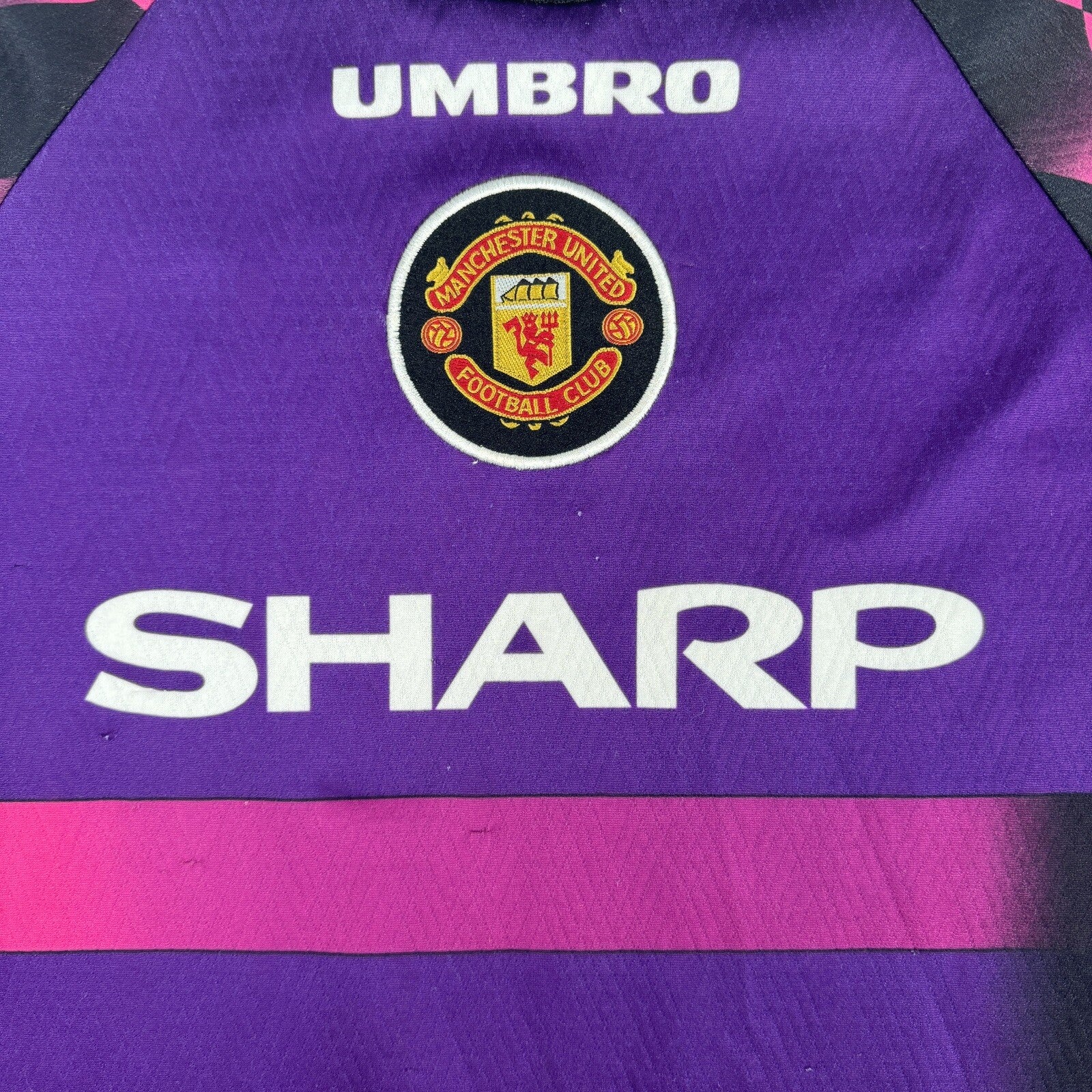 manchester united 1996 1997 goalkeeper football shirt men s medium1