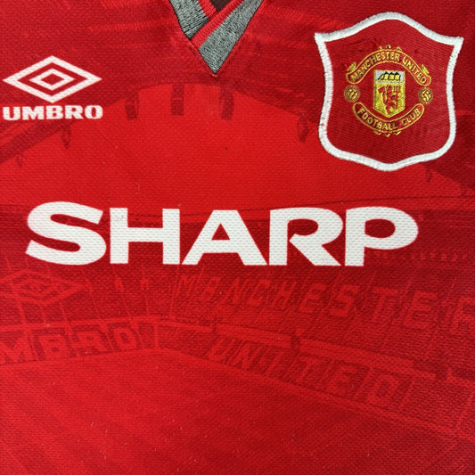 #7 Manchester United 1994/1995/1996 Home Football Shirt Large Boys - Football Shirt Kingdom