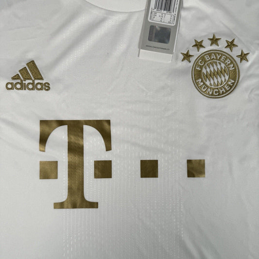 Bayern Munich 2022/2023 Away Football Shirt  BNWT  XL - Football Shirt Kingdom