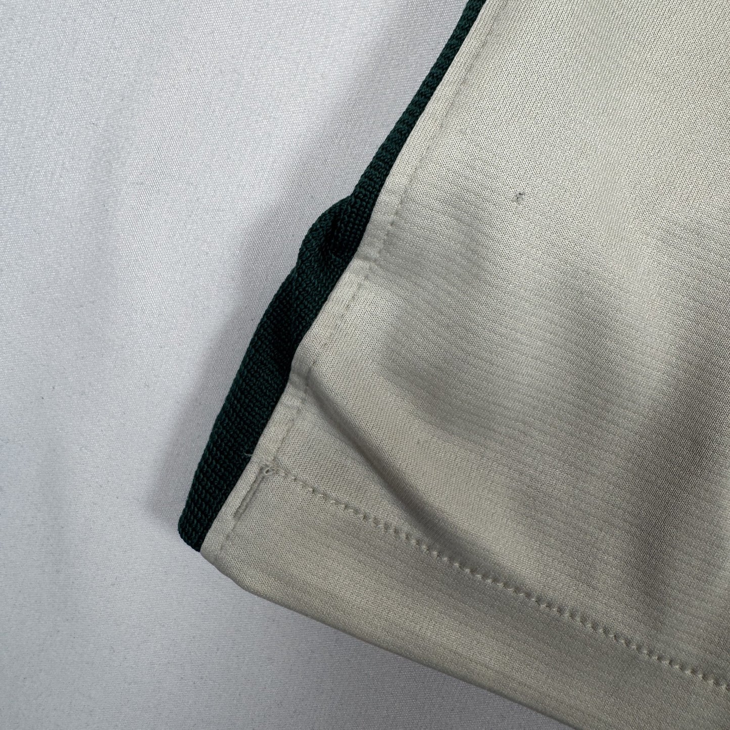 ALEXANDER-ARNOLD 66 Liverpool 2021/2022 Away Football Shirt Medium