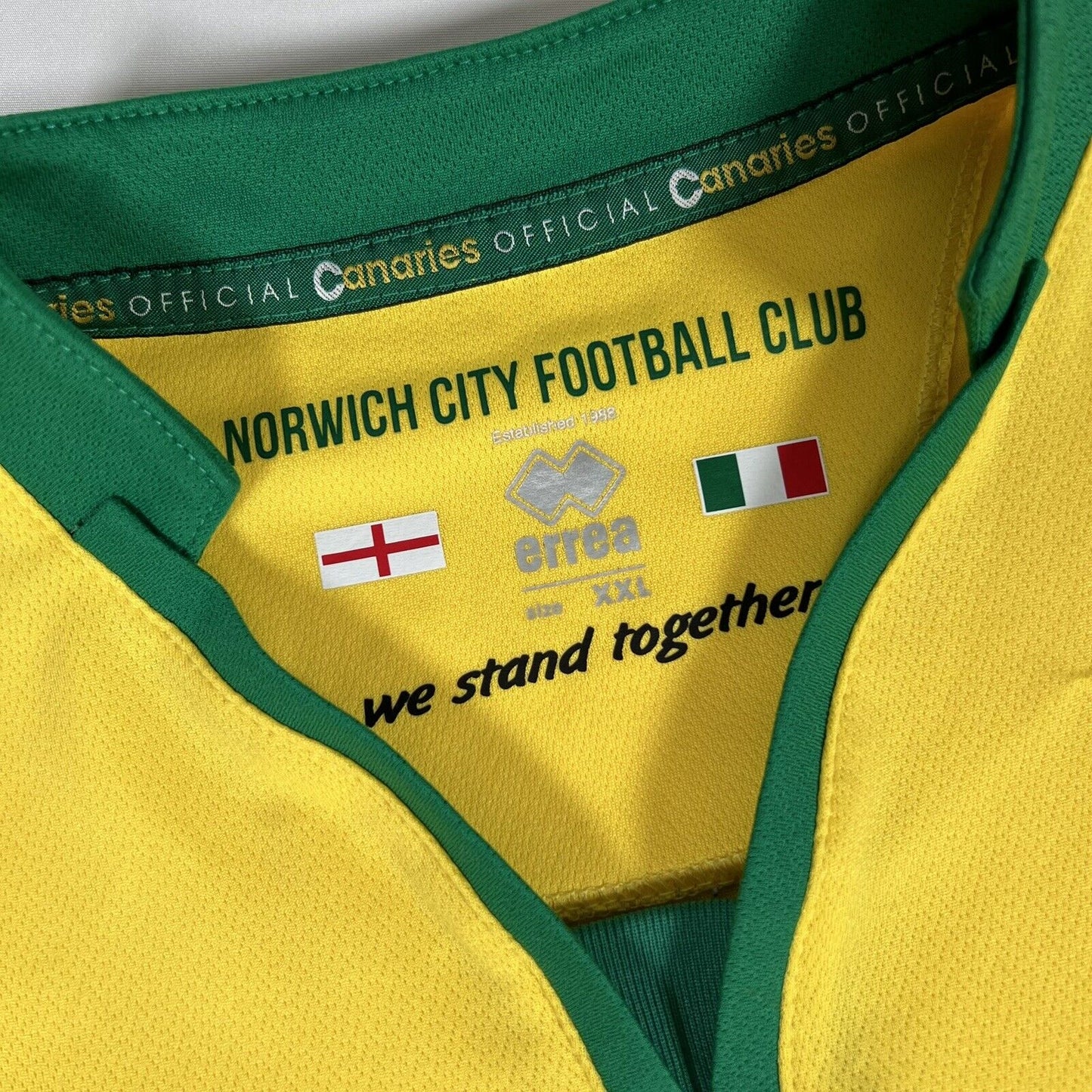 Norwich City 2016/2017 Home Football Shirt  2XL XXL